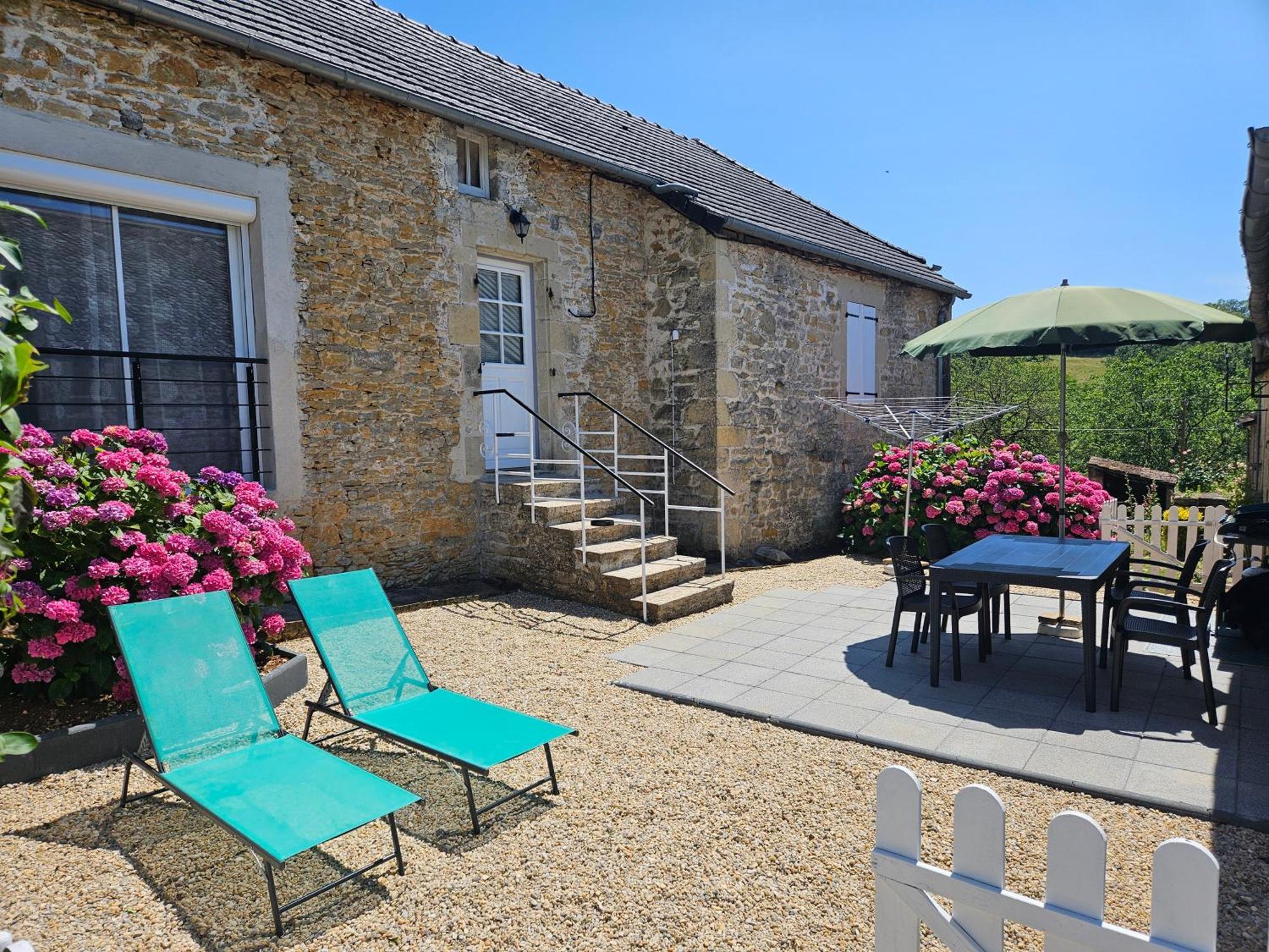 Maison Perigourdine Au Calme Grezes  Exterior photo